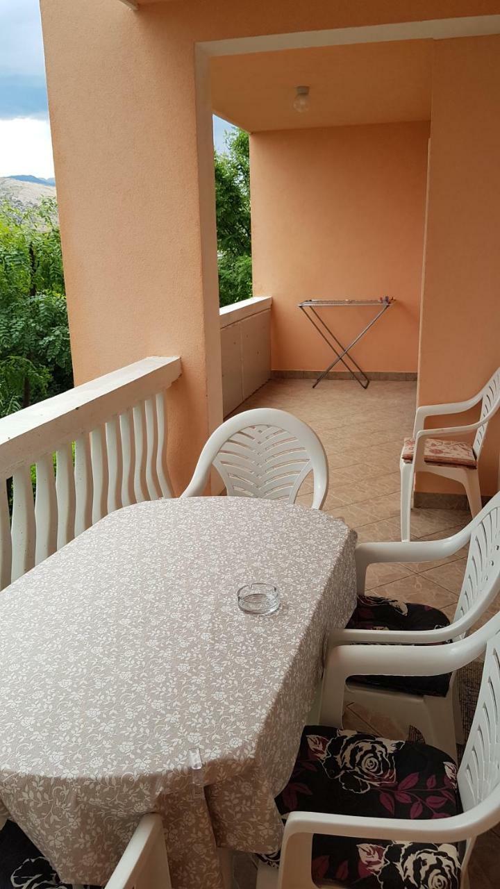 Apartments Andelina باغ المظهر الخارجي الصورة